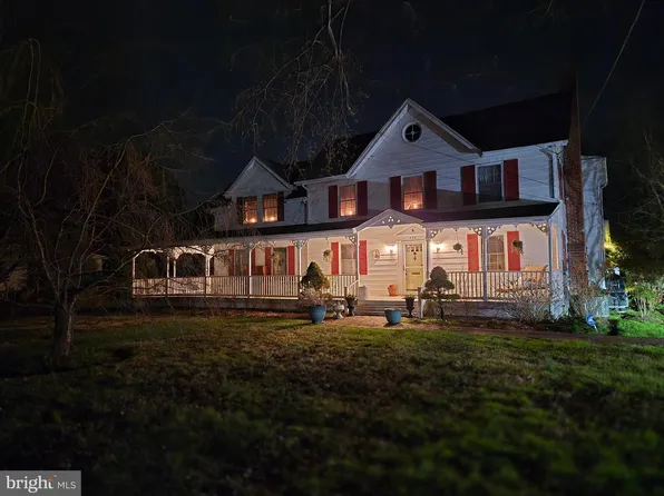 432 Love Point Rd, Stevensville, MD 21666