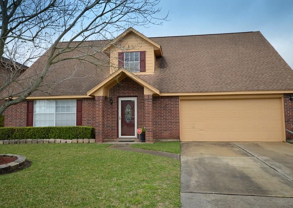 1st image of 10826 Linden Gate Dr