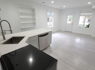 5805 26th St N #1, Arlington, VA 22207