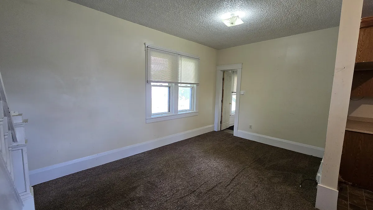 Building Photo - 1220 Moore St #2