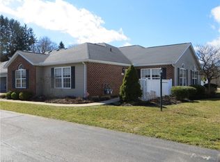 136 Woodbury Glen St CONDO 136, Hartville, OH 44632