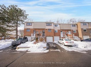 1655 Geta Cir #2, Pickering, ON L1V 3B5