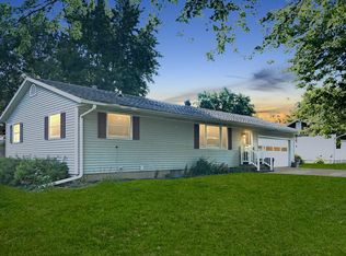 111 Clark St, Walnut, IL 61376