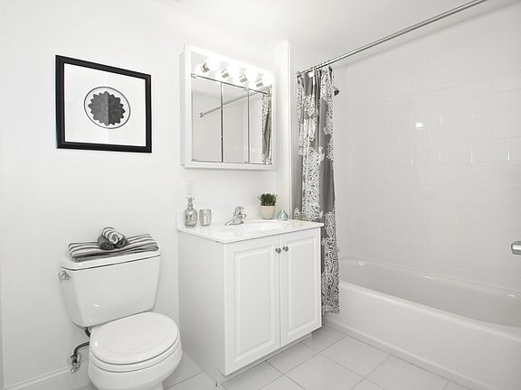 4th image of 73 Hampden Dr APT A