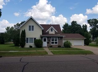 912 E 5th St, Merrill, WI 54452