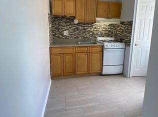 313 11th St #E3, Union City, NJ 07087