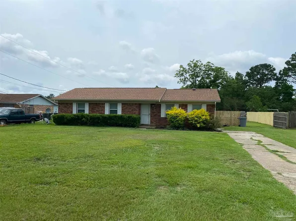7821 Helms Rd, Pensacola, FL 32526