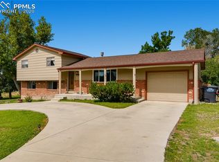 5420 Silver Dr, Colorado Springs, CO 80918