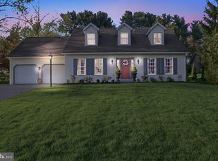 121 Echo Dr, Chambersburg, PA