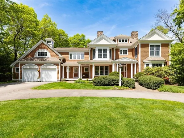 41 Stone Ridge Rd, North Attleboro, MA 02760