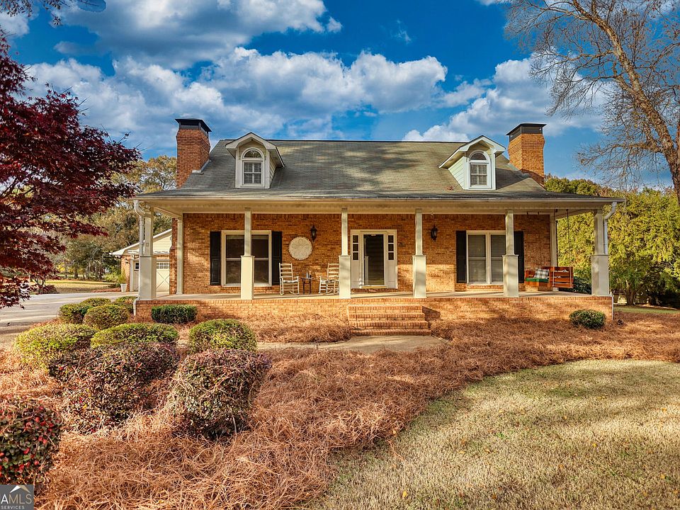 1st image of 131 Upchurch Dr