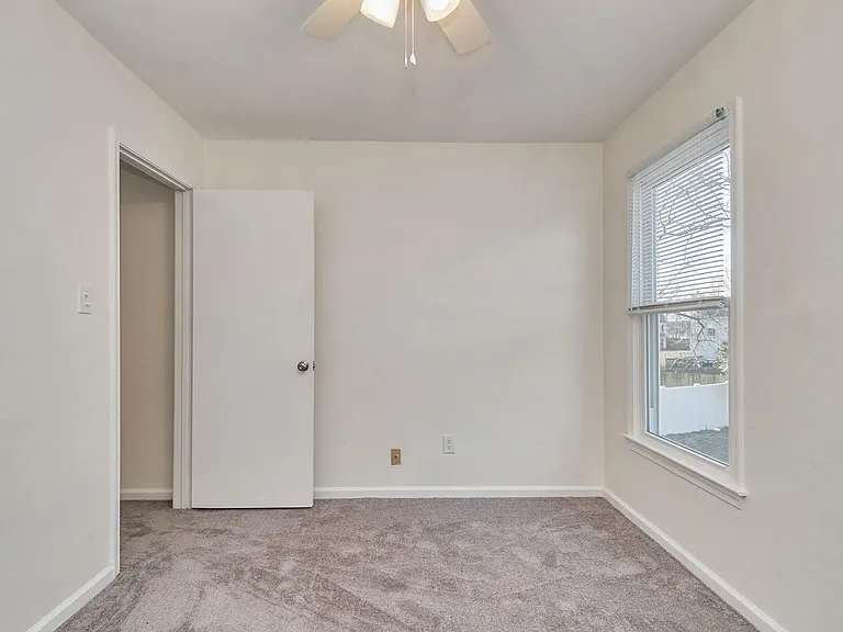 1221 Garth Ct — Photo 16