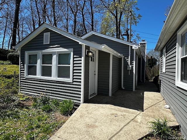 1st image of 23 West Drive