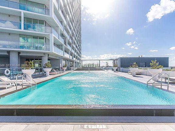 2nd image of 2000 Metropica Way #2001
