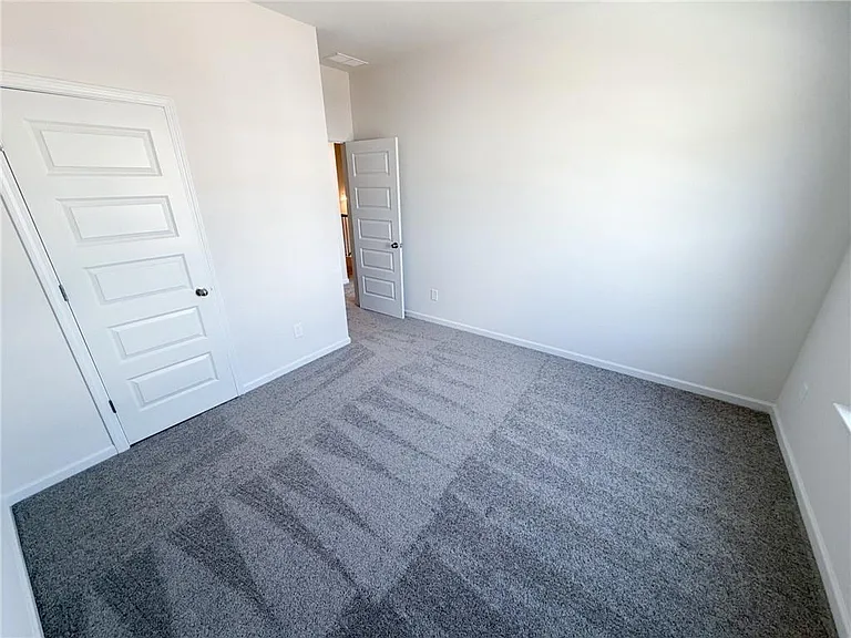 1015 Stiles Ct — Photo 14