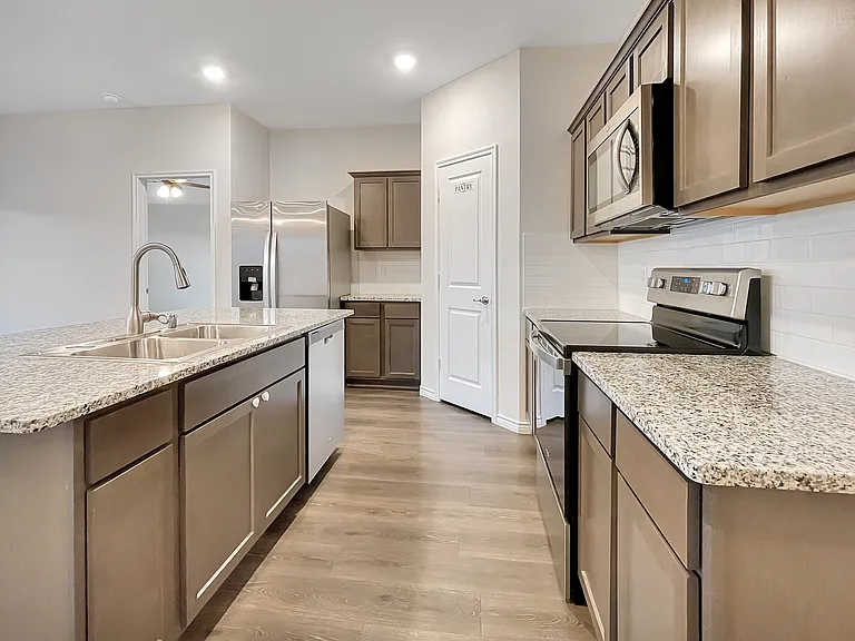 705 Farmstead Way — Photo 17