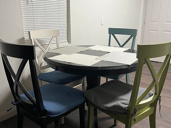 5th image of 4879 Michelle Dr