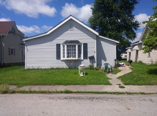 132 3rd St, Tipton, IN 46072