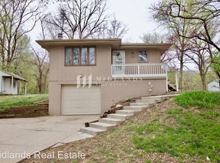 1704 Jefferson St, Bellevue, NE 68005