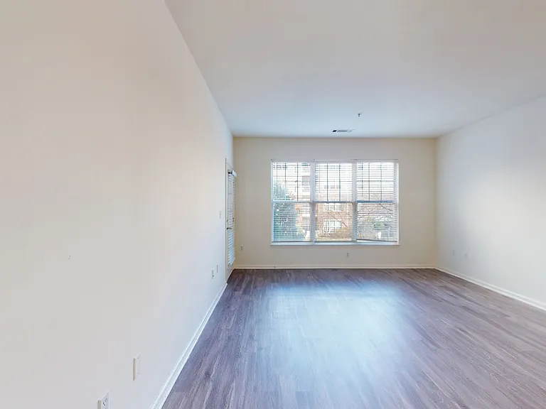 Inwood West — Photo 93