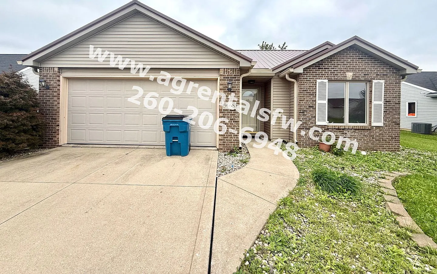 3 Bedroom House — Photo 1