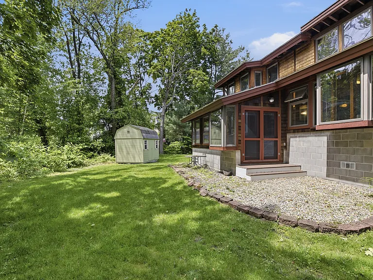 6 Forest St #R — Photo 21