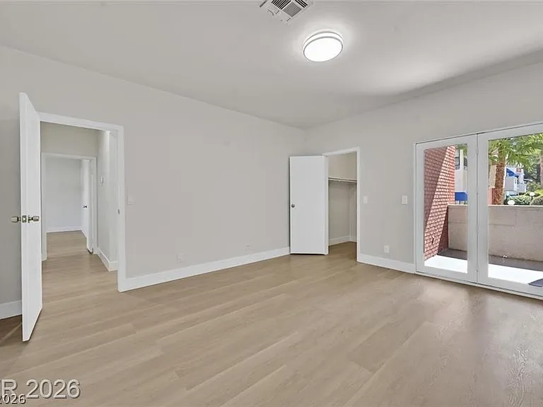 2625 Red Rock St #101 — Photo 16