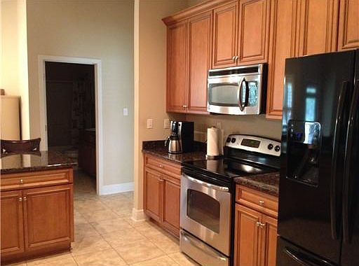 4th image of 16220 Walker Farm Ln