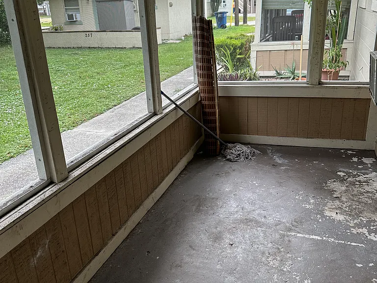 Screened in front porch