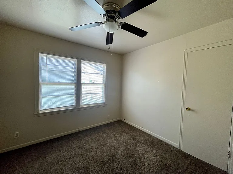 4780 El Paso Ave — Photo 7