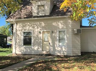 809 4th St, Sully, IA 50251