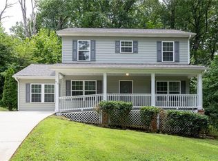415 Heritage Row, Woodstock, GA 30188
