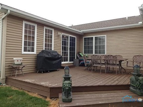 3rd image of 185 Darlene Dr