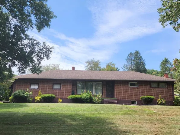 10905 Charlotte Ave, Corriganville, MD 21524