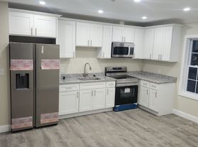 547 Chalkstone Ave, Providence, RI