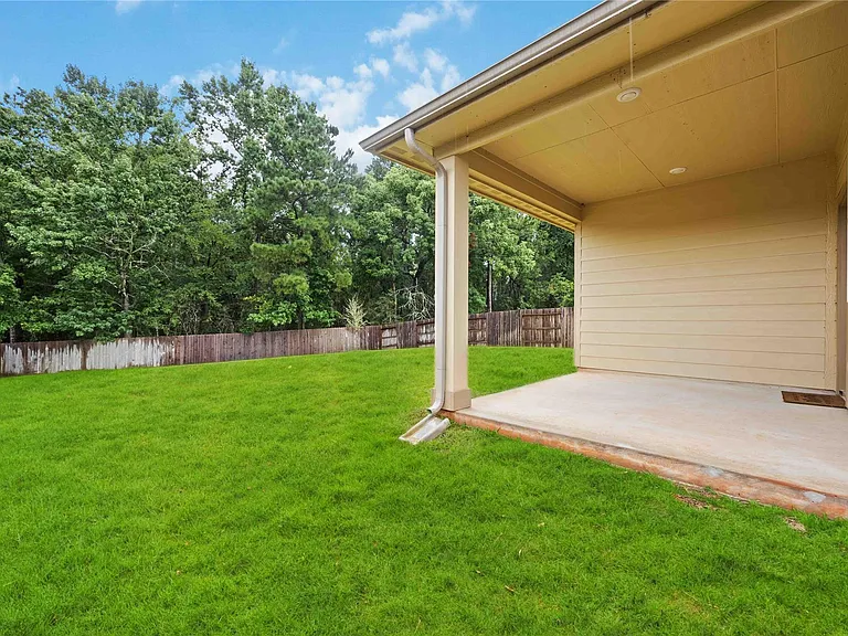 7047 Silverleaf Oak St — Photo 23