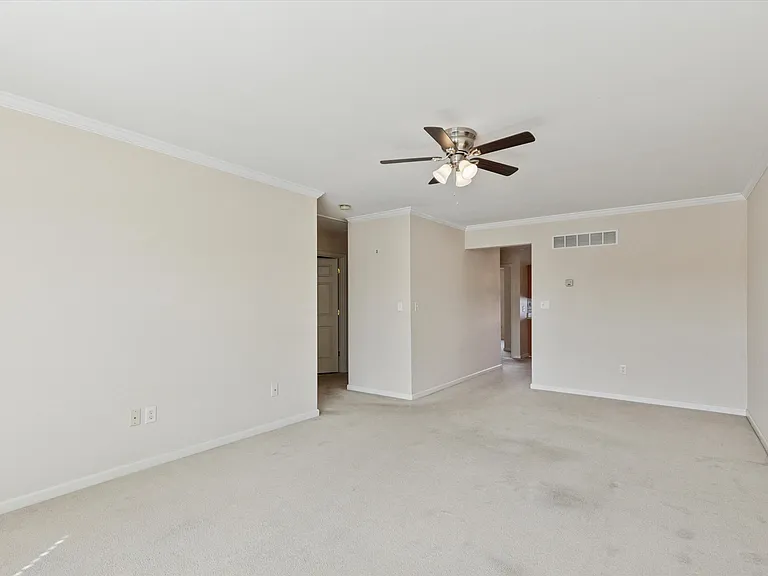 110 W Harmony Dr #107 — Photo 10