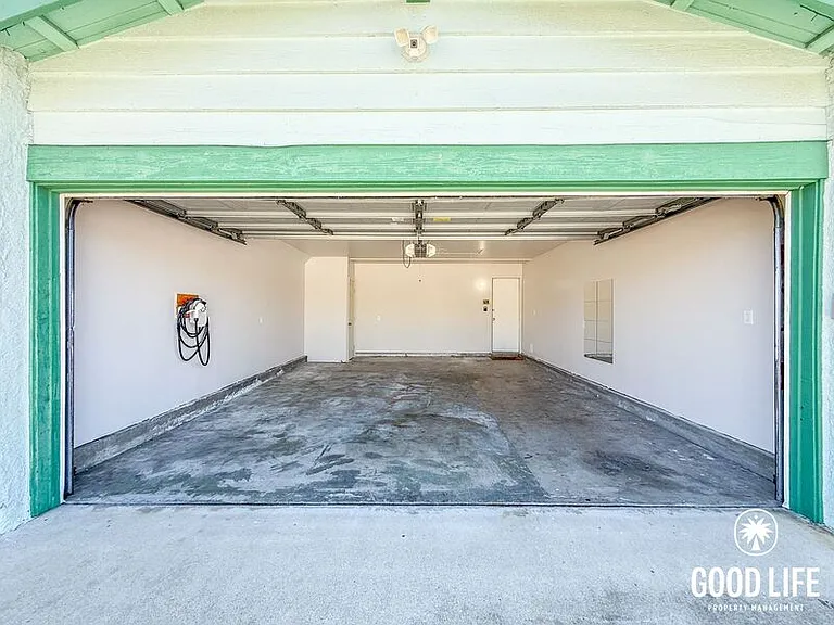 8413 Menkar Rd — Photo 16