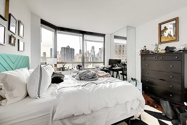 Rented by Compass | media 11