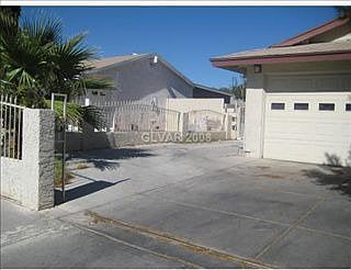 2nd image of 309 Marion Dr
