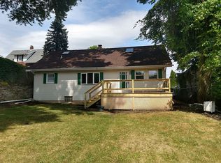 364 Washington St, Springdale, PA 15144