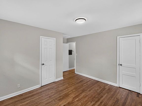 5th image of 1121 Glendale Dr #2