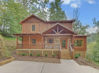 788 Spindrift Ct, Ellijay, GA 30540