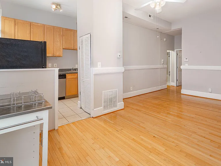 1420 11th St NW #1 — Photo 16