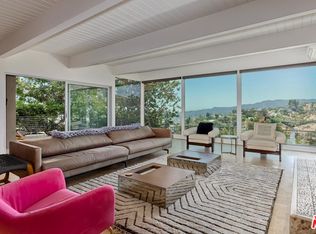 1401 N Tigertail Rd, Los Angeles, CA 90049