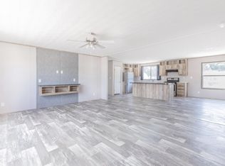 506 Arthur Ave W, Estancia, NM 87016