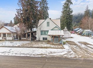 116 S 7th Ave, Ione, WA 99139