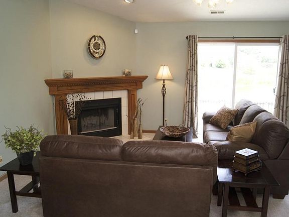 5th image of 3205 Bowfield Way