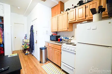 Rented by City Connections Realty