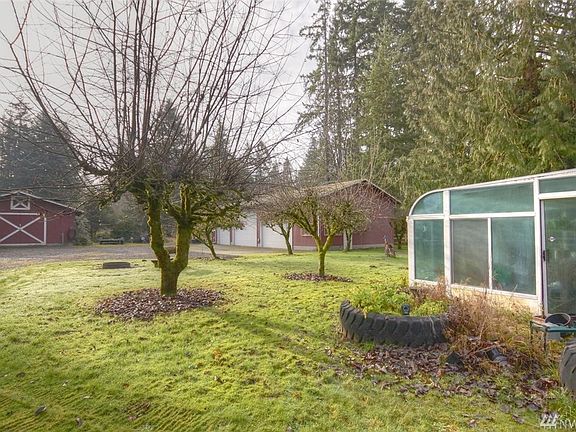 3rd image of 1823 33rd Ave NE